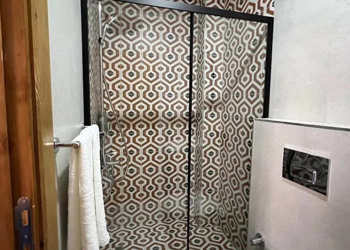 Oldies Bistro Restaurant